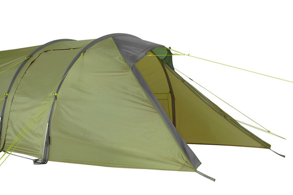 Просторная трехместная палатка Tatonka Alaska 3.235